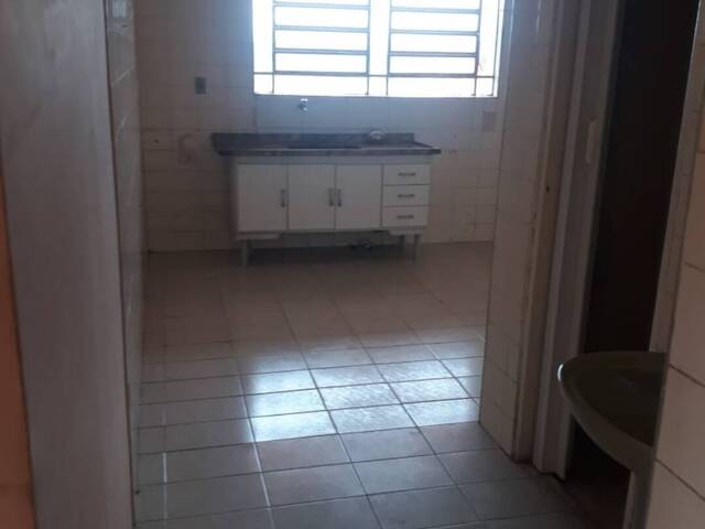 Sobrado para Venda em Itapecerica da Serra - 2