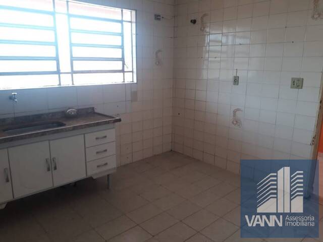 Sobrado para Venda em Itapecerica da Serra - 4